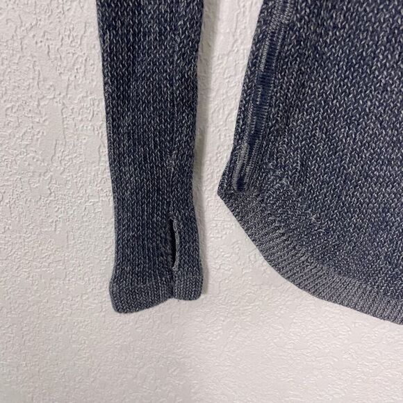 Lululemon Blue & White Patterned Crewneck Pullover Sweater - Picture 5 of 6